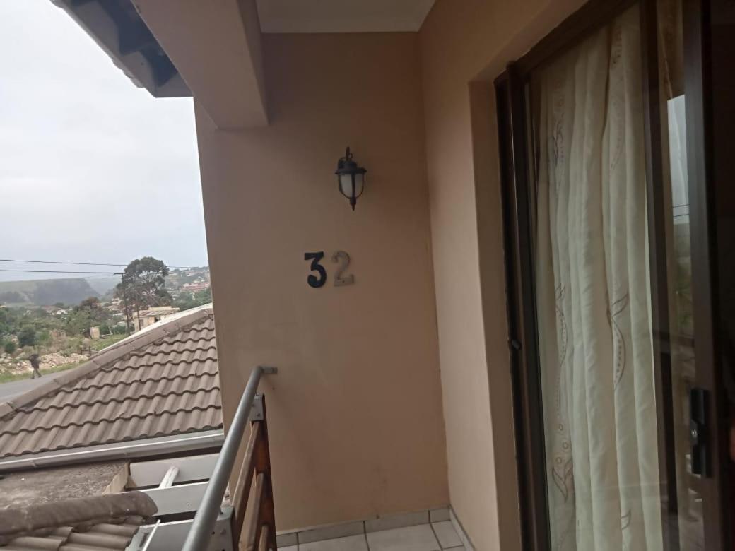 Emampingeni Lodge Bizana 外观 照片